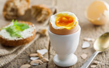 Диета на вареных яйцах: эксперт не рекомендует есть больше двух в день