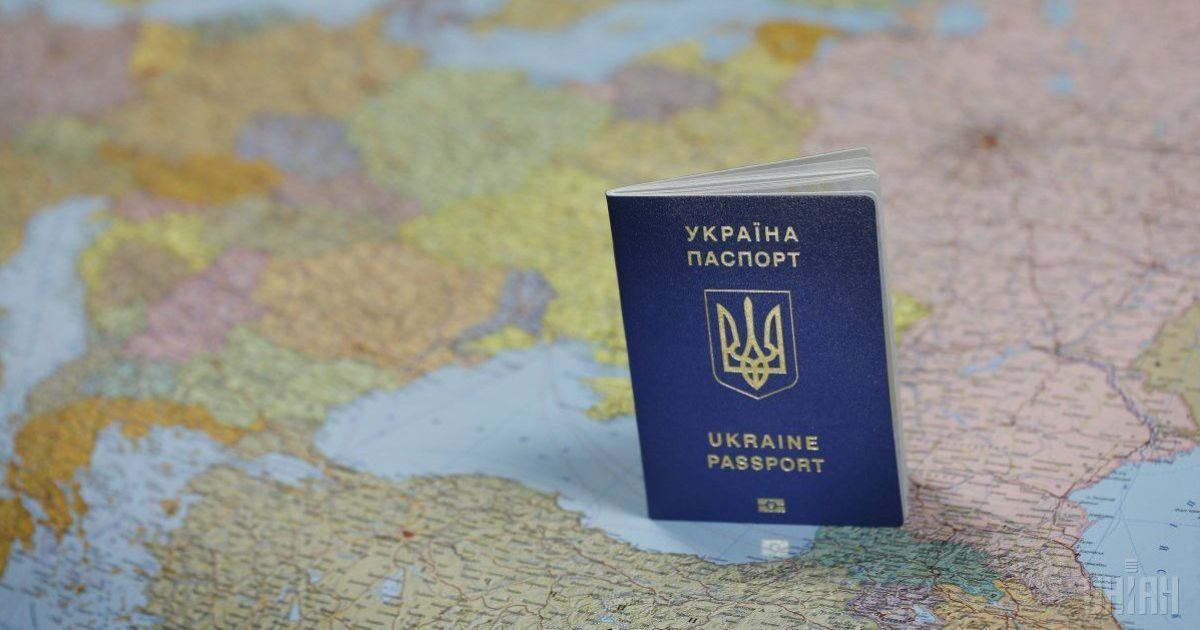 За останні три роки від громадянства України відмовилися 24 тисячі осіб