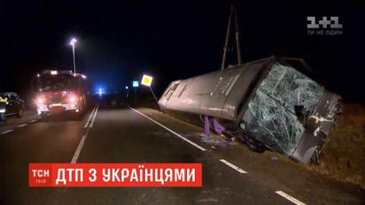 У Польщі в лобове скло автобуса з українцями влучило колесо зустрічної вантажівки