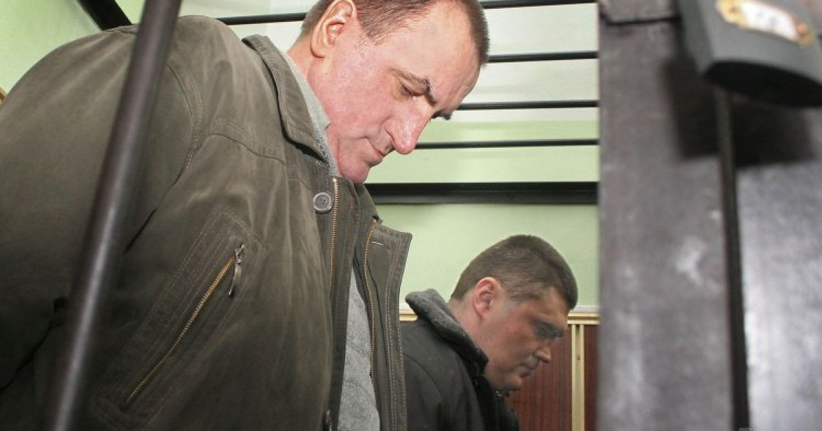 Обвинувачувані у вбивстві Ґонґадзе Микола Протасов (на передньому плані) і Валерій Костенко