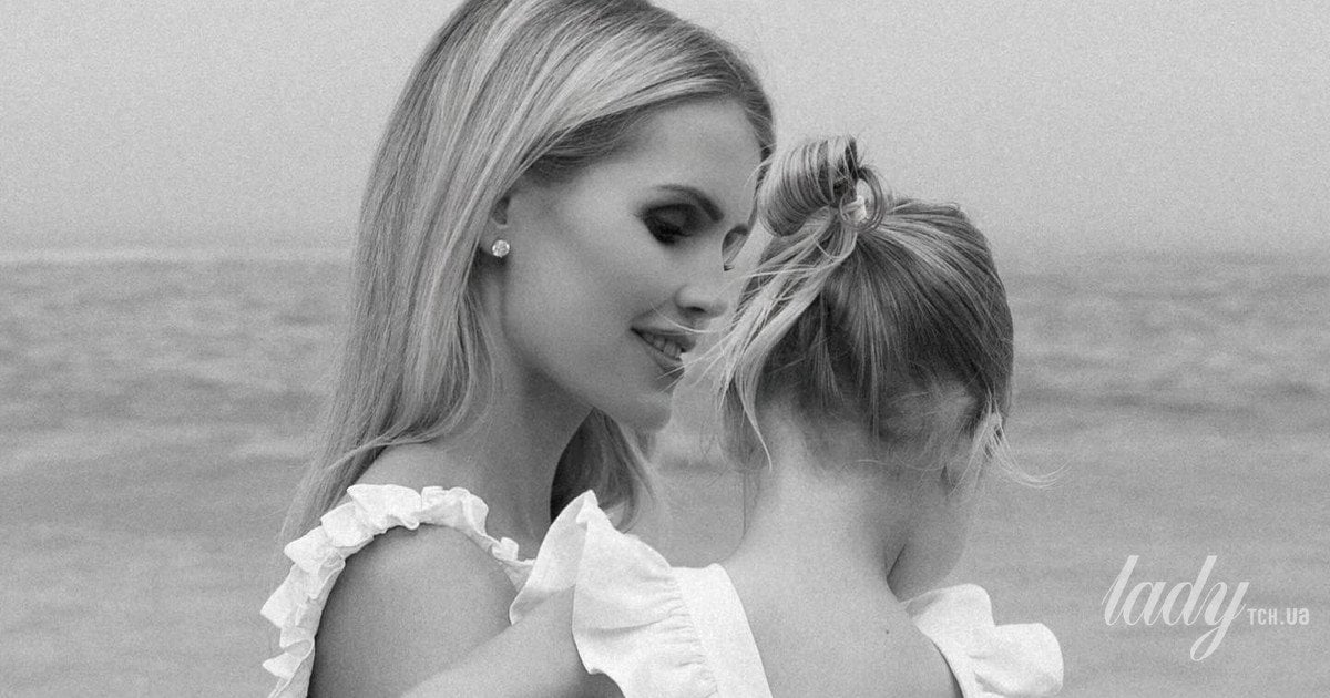 Кітті Спенсер з дочкою Афіною