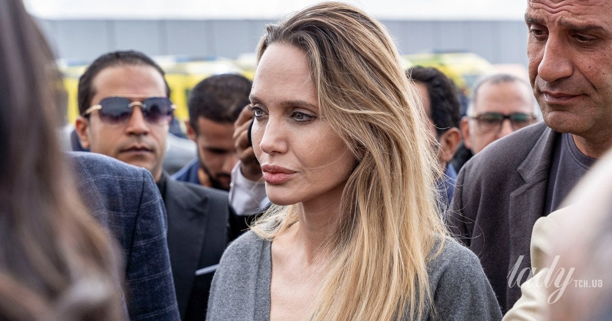 Анджеліна Джолі