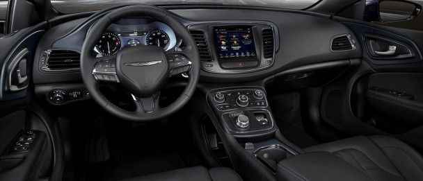 Chrysler 200