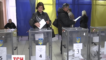 Лише три українських обласних центри обрали своїх голів з першого разу