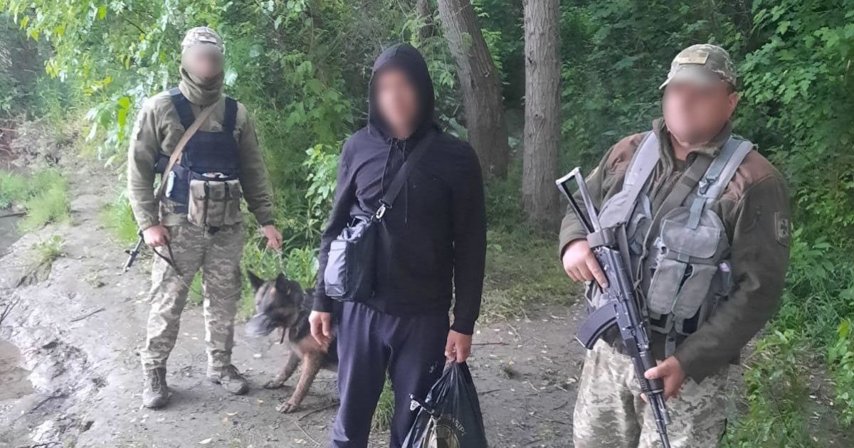 Чоловіка спіймали на березі річки Дунай