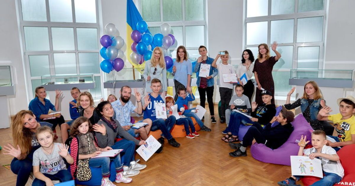 Пацієнти ОХМАТДИТу, Лідія Таран та Анна Ломакіна / © прес-служба каналу "1+1"