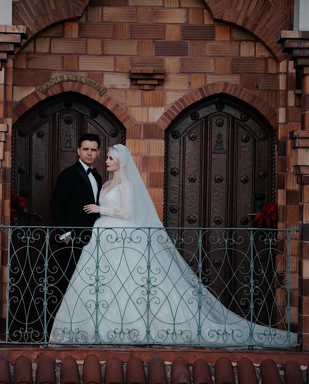 Мика Ньютон с мужем / © instagram.com/mikanewton