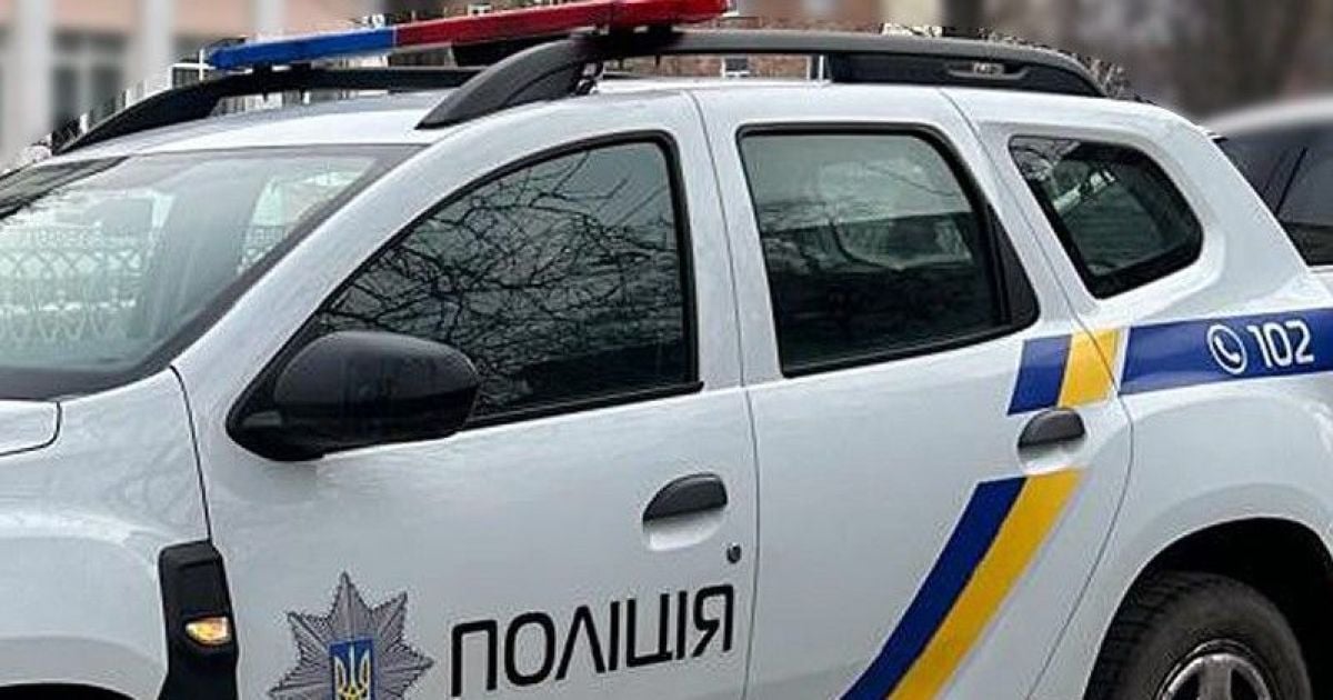 На Киевщине женщина подожгла себя перед зданием суда: появилось жуткое видео