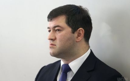 "Кабинет силой не захватывал": в ГФС прокомментировали возвращение Насирова на работу