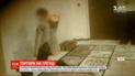 В Омске начался суд против родителей, которые заставляли ребенка часами стоять на гречке