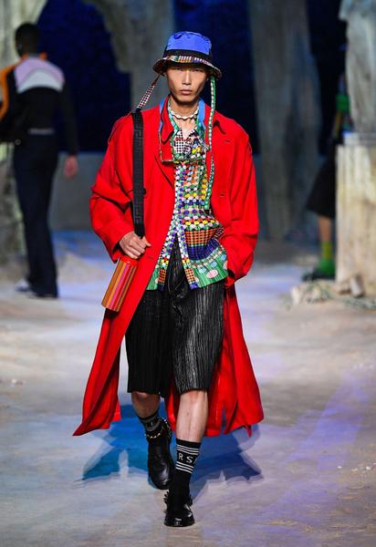 Коллекция Versace трет-а-порте сезона весна-лето 2021 / © East News