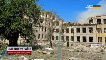 У детей был здесь выпускной! Россия ударила баллистикой по лицею! Под завалами ищут людей