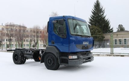 "АвтоКрАЗ" представил новое среднетоннажное шасси