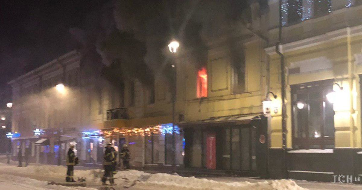 пожежа на сагайдачного_1 / © ТСН.ua