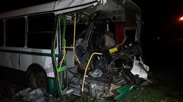 ДТП військового БТР і автобуса на Донеччині_05