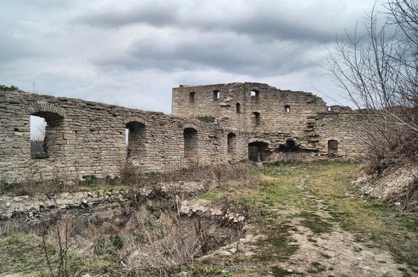 Сатанівський замок. / © ukrainaincognita.com