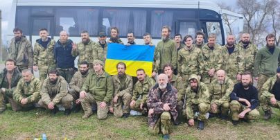 УНИКАЛЬНЫЕ КАДРЫ! Возвращение защитников из плена!