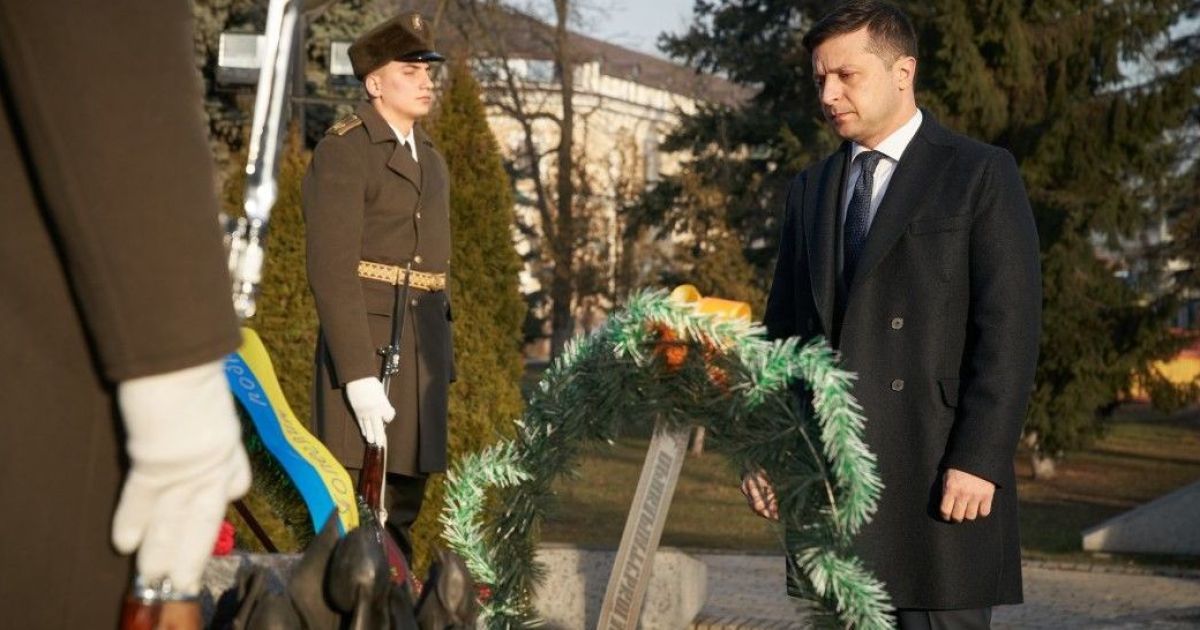 Зеленський вшанував пам'ять українців, які загинули під час війни в Афганістані