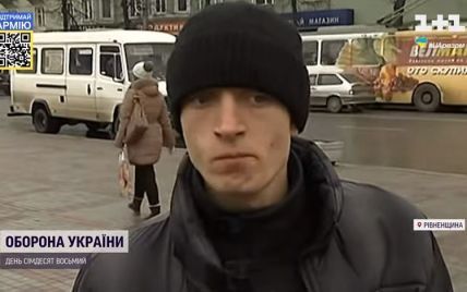 "Чьоткий паца з Рівного", який став героєм мемів, тепер боронить Україну і "мєрзостью" називає ворога