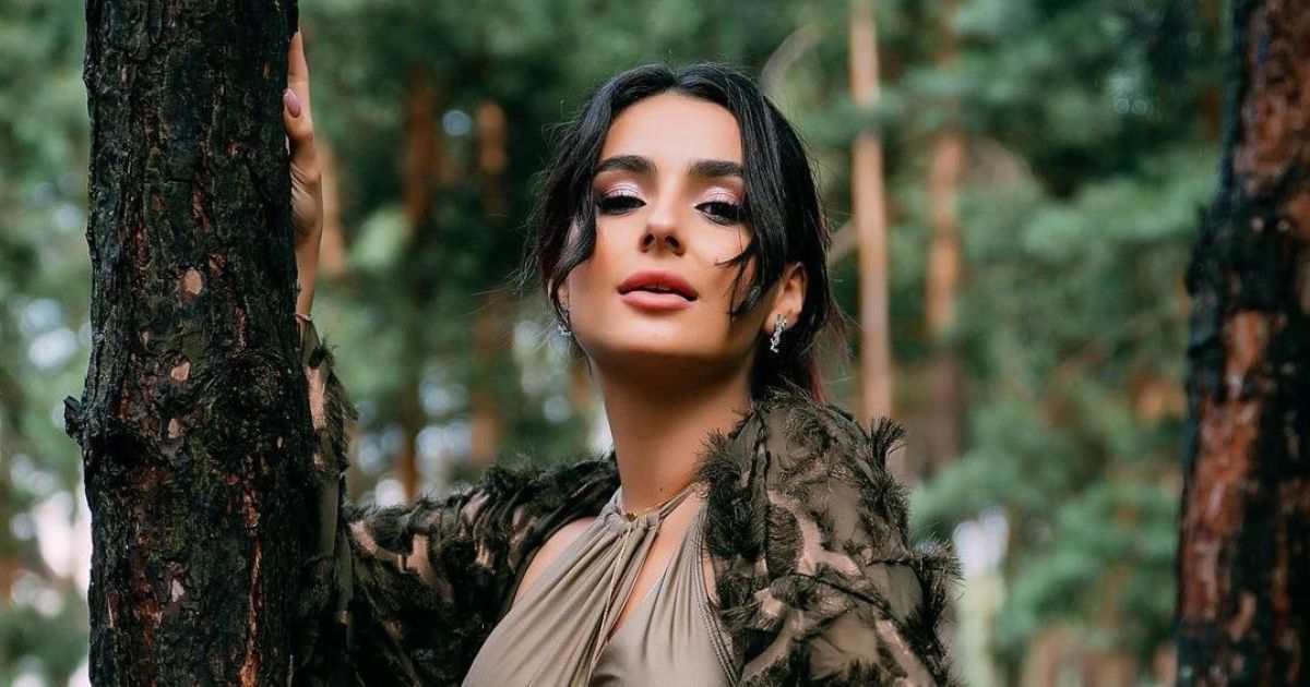 Анна Трінчер