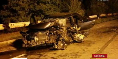 На Буковине парень в смертельном ДТП разбил только что купленный новенький BMW