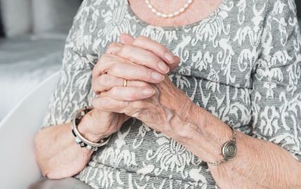 106-річна жінка, яка не знає причин свого довголіття, дала пораду молоді: що вона сказала