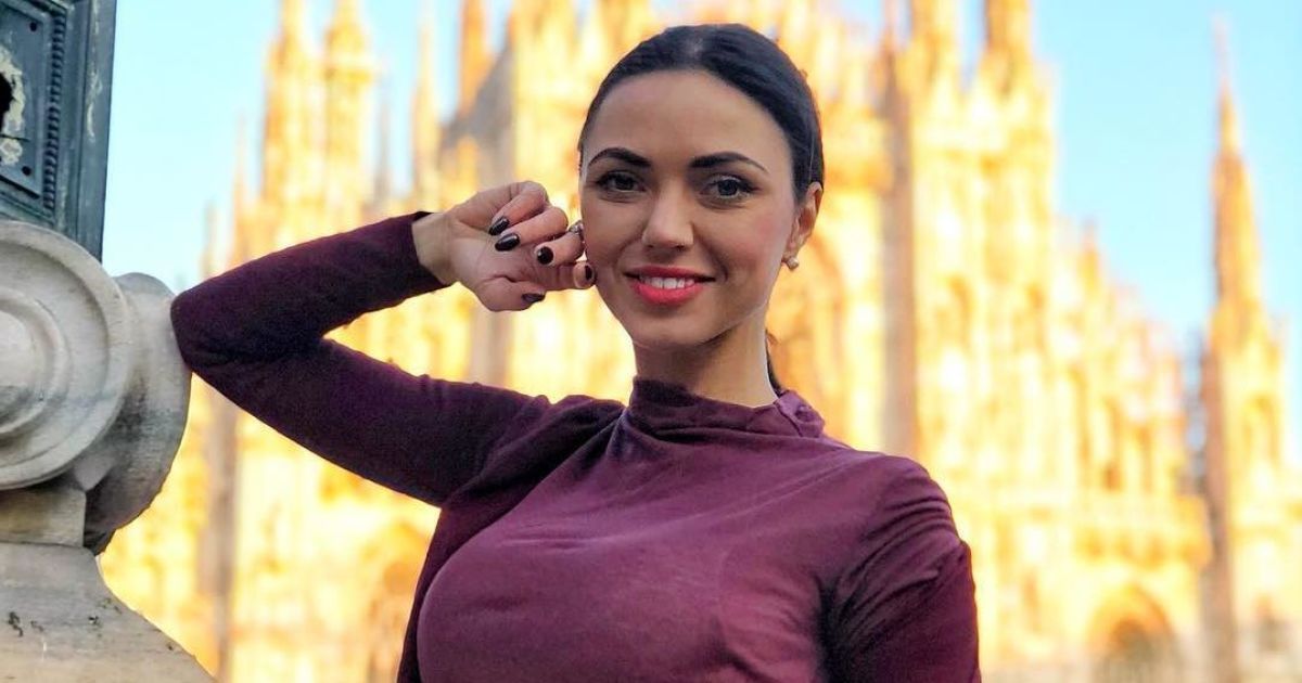 Вікторія з "НеАнгелів" спантеличила фанів знімком з округленим животом