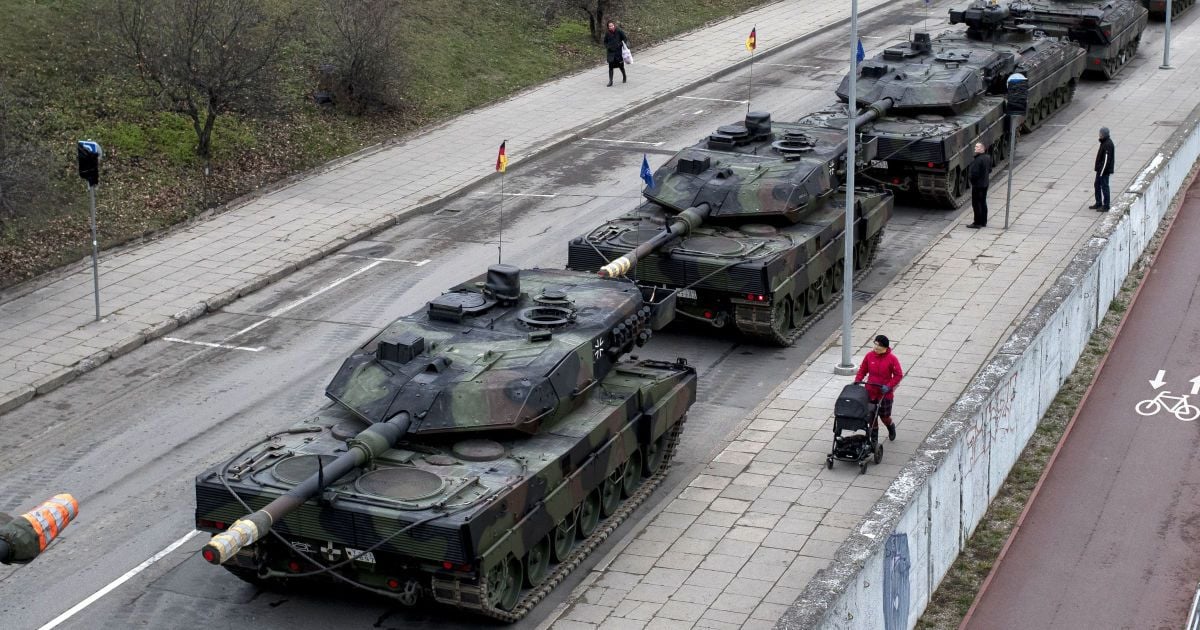 "Від слів до фактів": Боррель розповів, якого типу озброєння потребує Україна для перемоги у війні