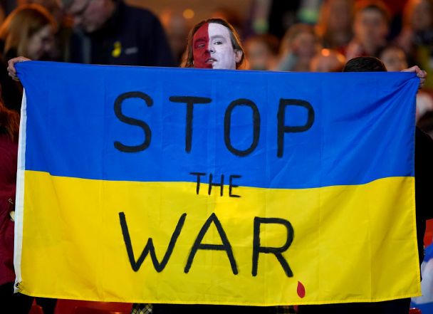 Найстаршій — 90 років: Україна повернула додому цивільних: перші деталі обміну з РФ