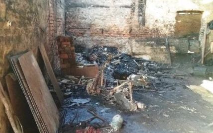 На Житомирщине во время пожара на предприятии погибли двое людей