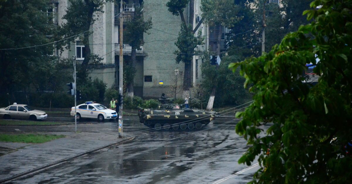 військова техніка їде на парад_3 / © ТСН.ua