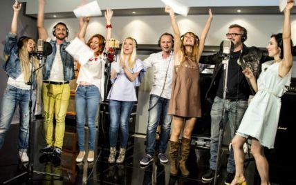 25 співаків разом виконали пісню до Дня Незалежності України