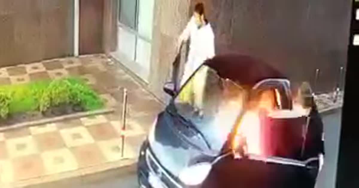 Обожглись и убежали: появилось видео, как в Киеве киллеры чуть не сгорели с авто