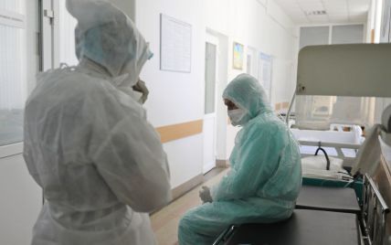 Коронавірус в Україні: за добу кількість нових випадків перевалила за 800