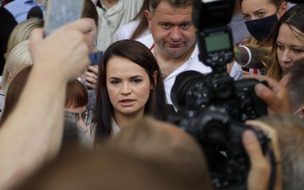 Тихановська вважає, що виграла вибори та вимагає передати їй владу