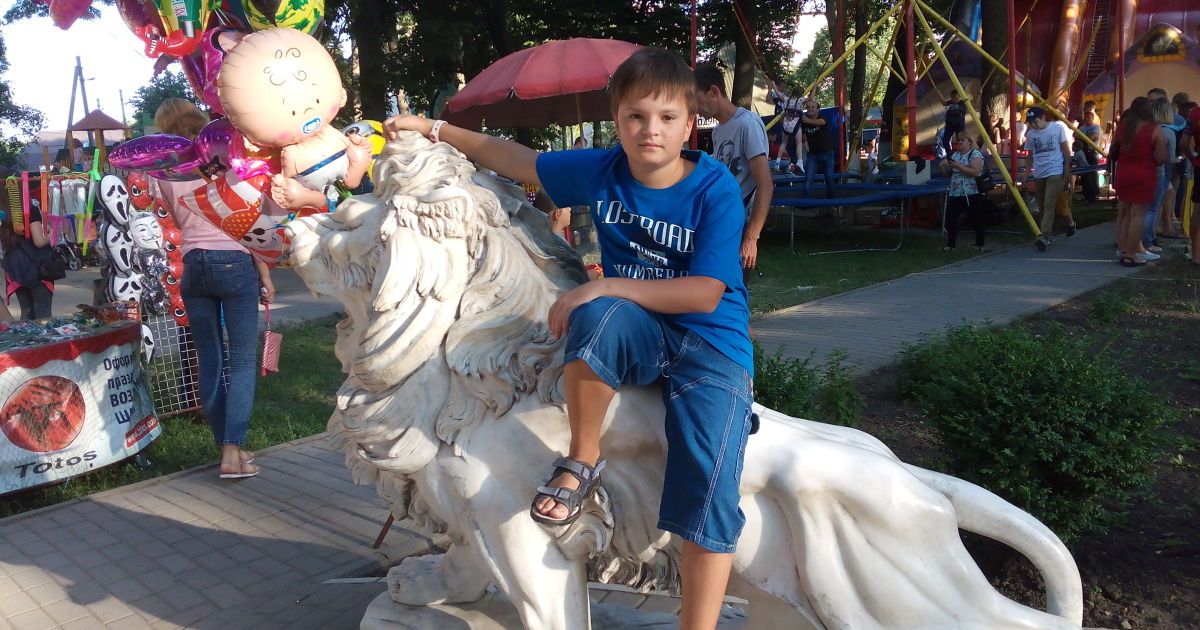 Родители Бориса просят помочь спасти жизнь их сыну