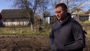 Втратив дві ноги - і не може навіть виїхати з будинку! Як військовий заохотив заасфальтувати село!