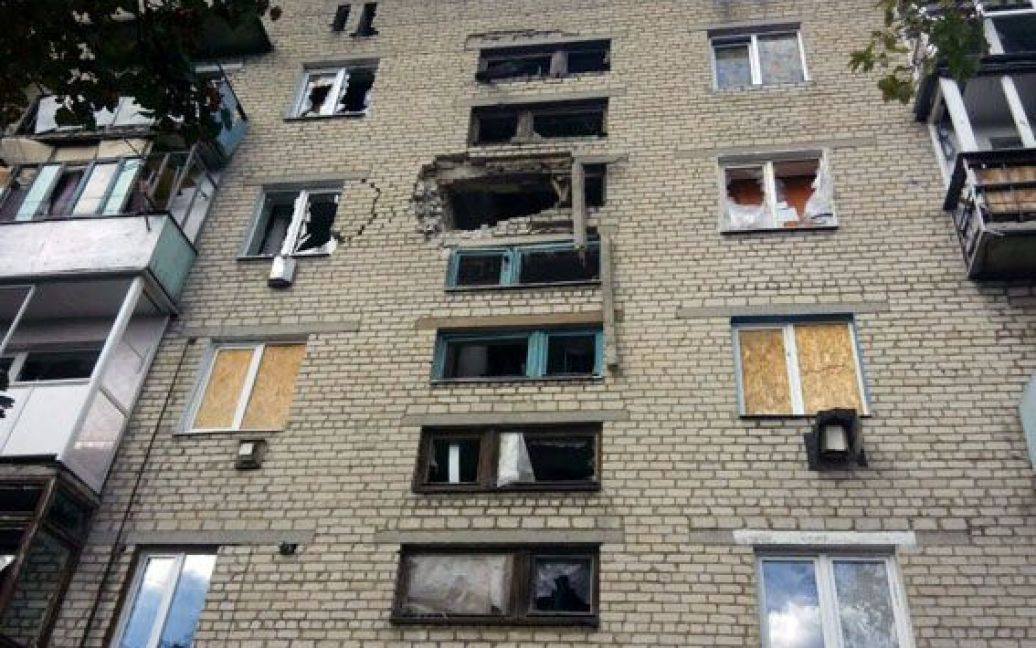 Последствия обстрелов со стороны боевиков. / © Департамент коммуникации Нацполиции Украины