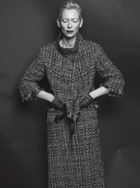 Тильда Суинтон в фотосессии Vogue Korea / © 