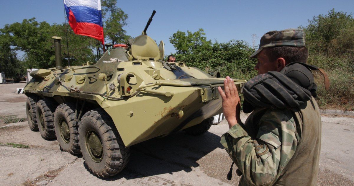 Минобороны РФ начало в аннексированном Крыму боевую подготовку призывников
