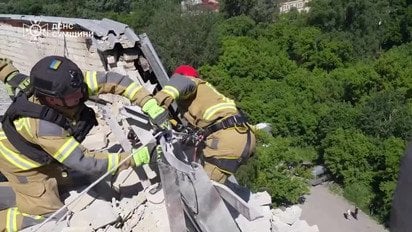 Наслідки атаки на Суми 2 червня зняли на відео