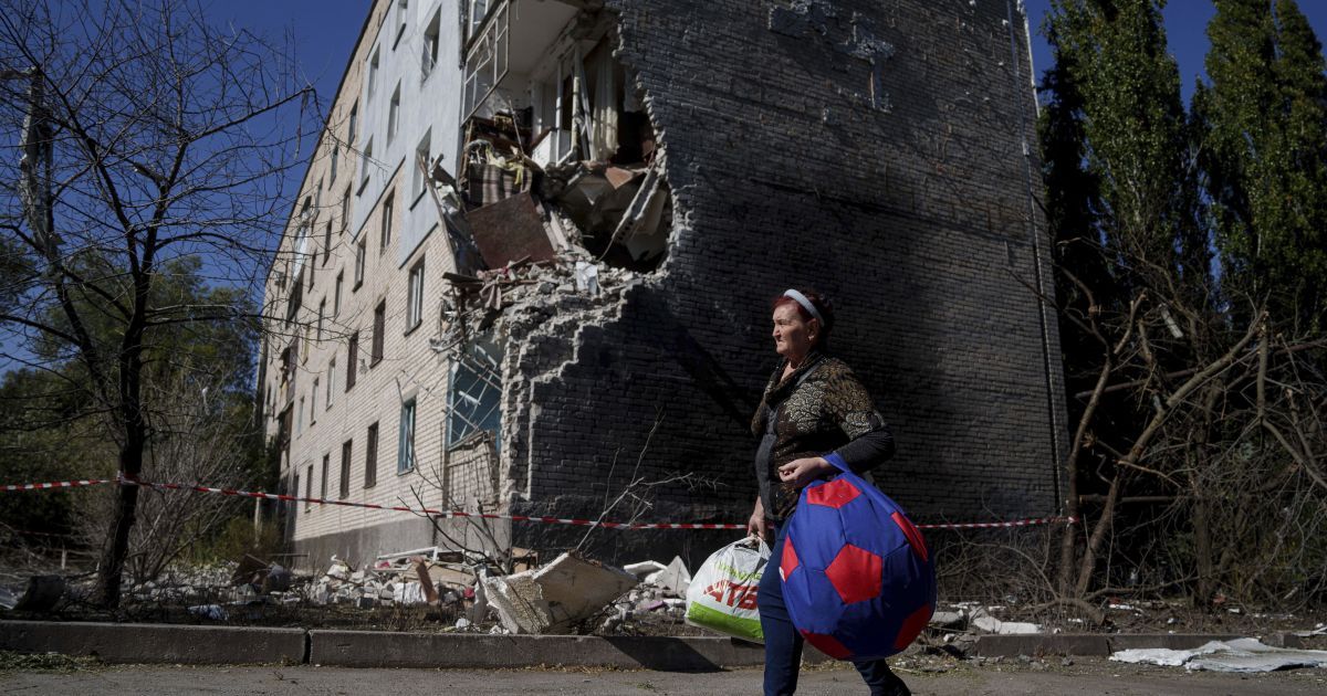 Покровськ щодня страждає від обстрілів