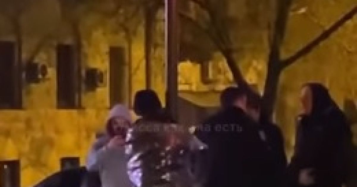 В Одесі злодія примотали скотчем до стовпа — Укрaїнa