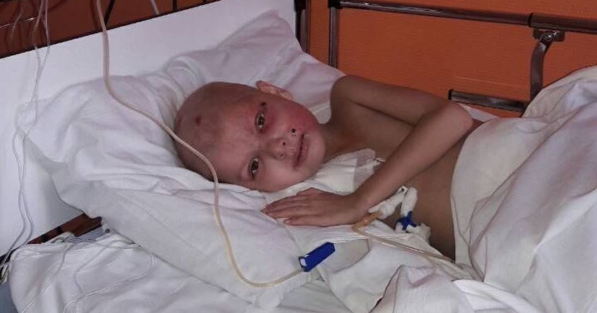 Илона нуждается в дорогостоящей трансплантации костного мозга