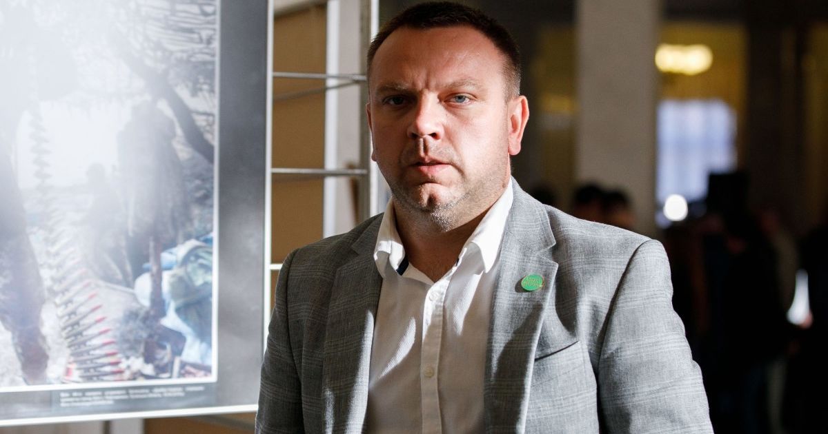 Советник секретаря СНБО из "Слуги народа" объяснил слова о  "чиновниках" боевиков в новой власти