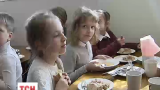 8,20 гривень виділяють в Києві на харчування одного початківця в школі