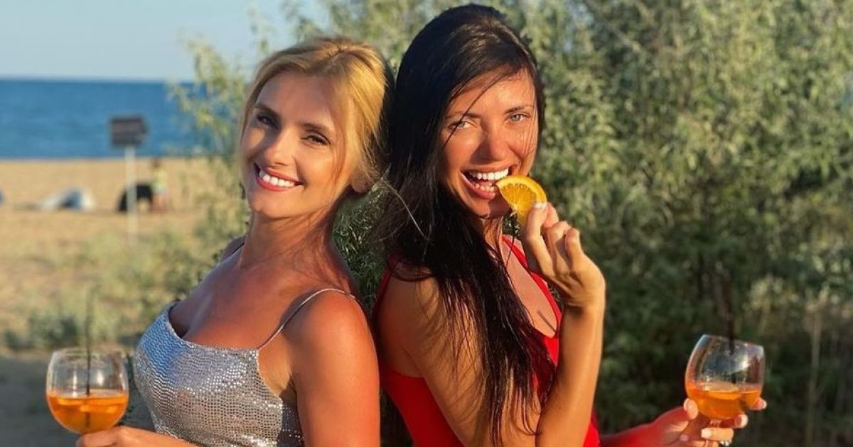 MTV Club Yarika жалаңаш суреттері