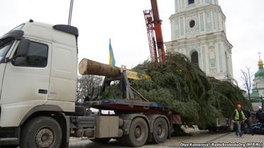 В столицу приехала главная елка страны / © Радио Свобода
