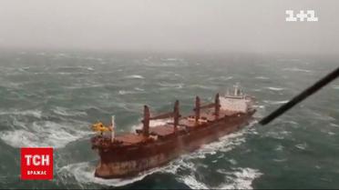 Береговая охрана Нидерландов освободила из грузового корабля 18 членов экипажа