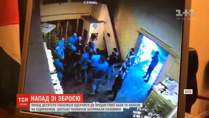 Іноземці влаштували бійку зі стріляниною на столичній овочевій базі